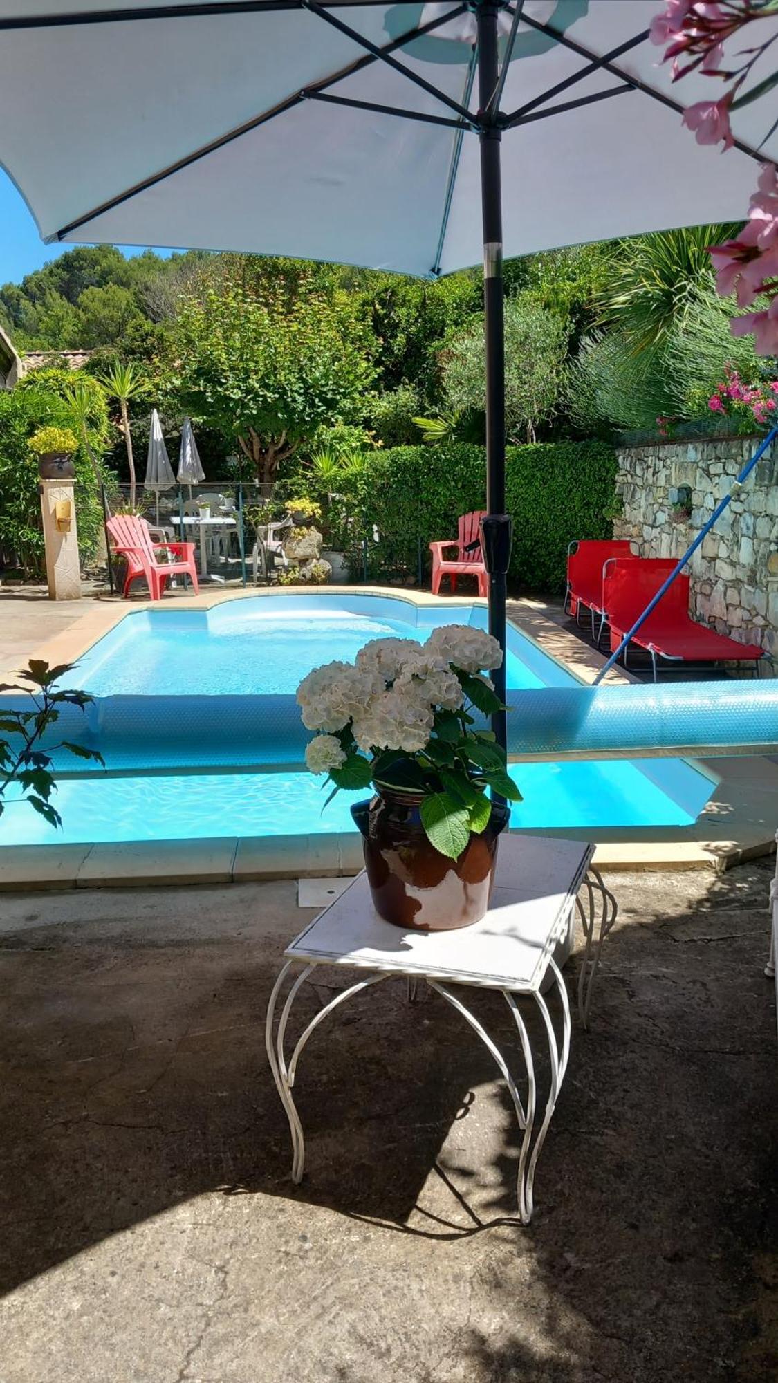 La Sapiniére -chambres climatisées Buisson Exterior foto